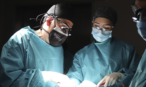 Asistir a una cirugía oral como observador